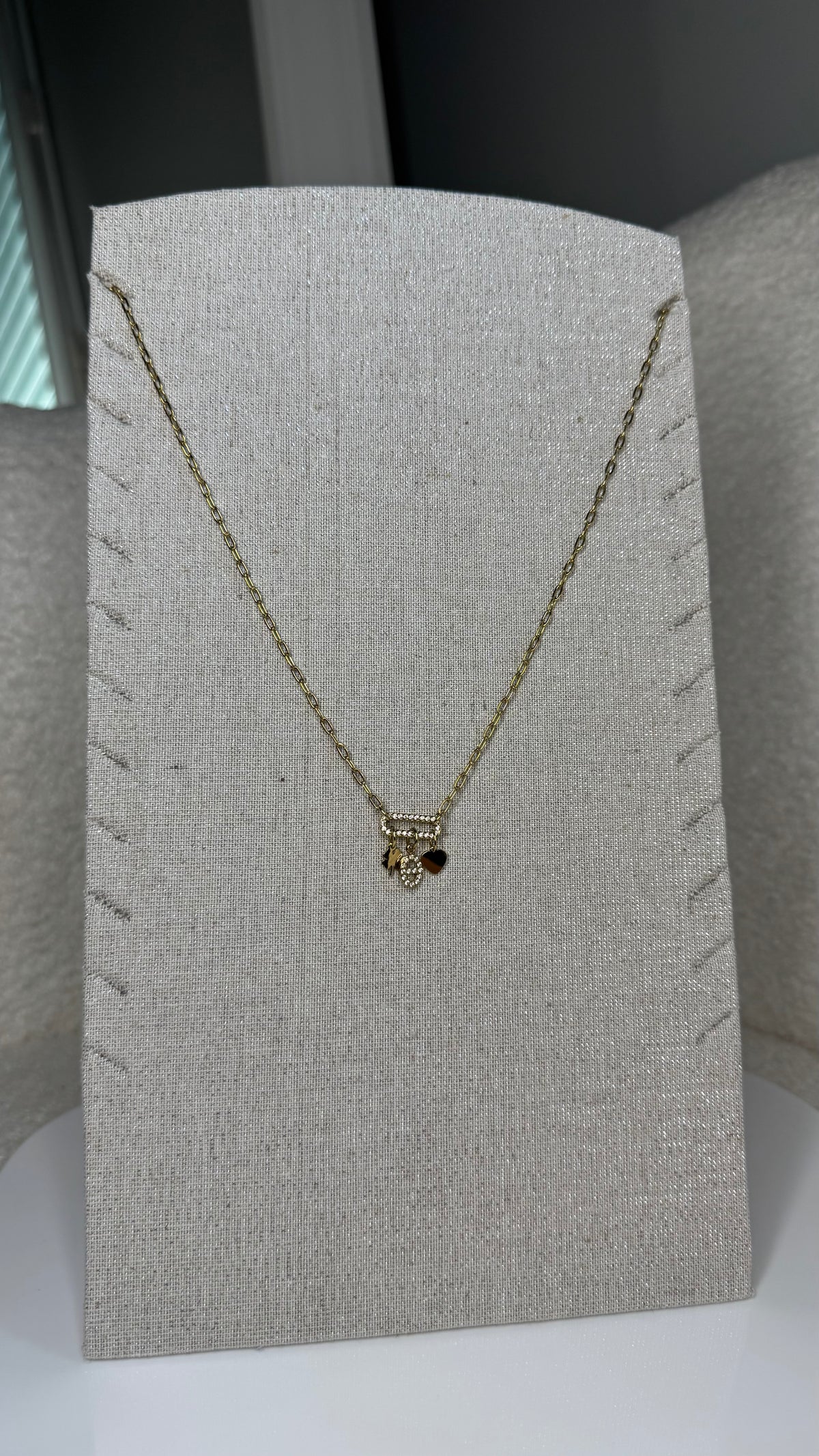 Collier Emma