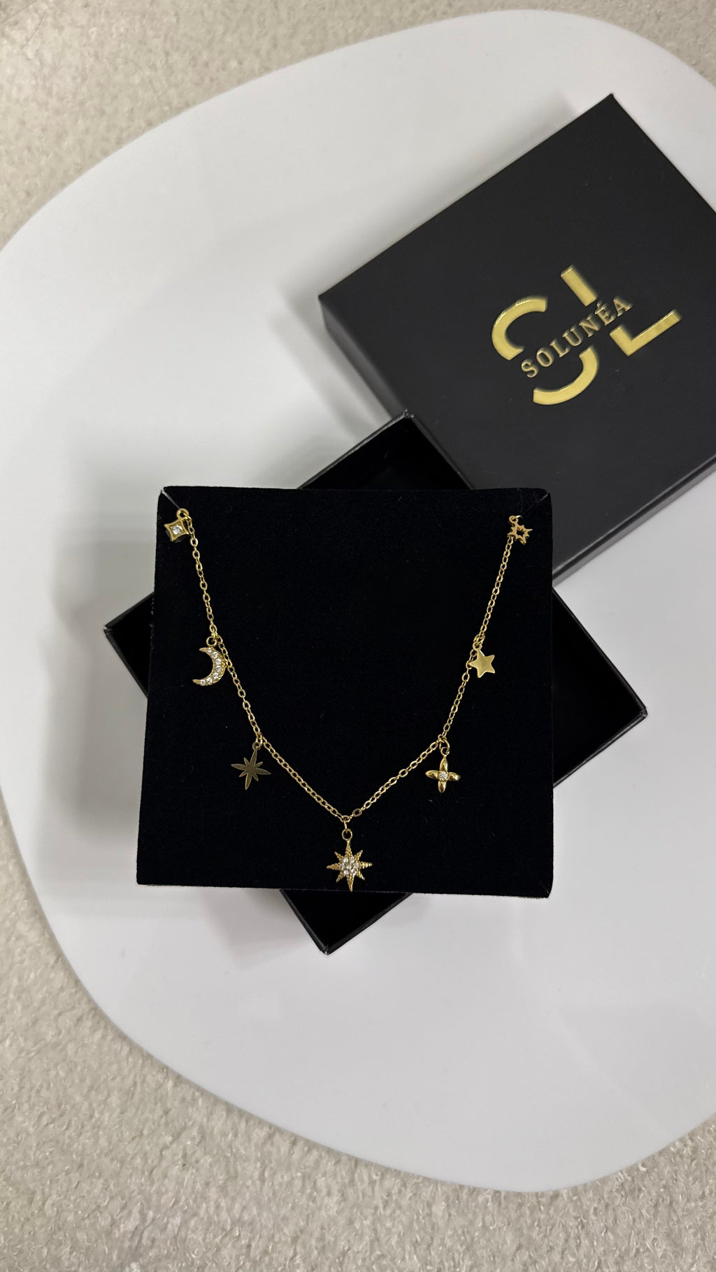 Collier Eva